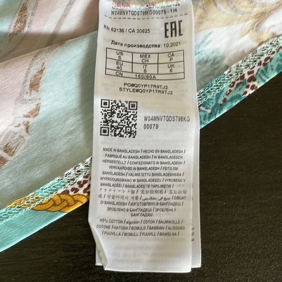 Guess baroque style off shoulder shirt with half zipper front - Picture 7 of 7